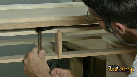 In this episode, Matt finishes the dovetailed partition, and glues in the dividers finishing off the internal structural elements